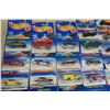 Image 3 : 72 Hot Wheels 1990's in Package 
