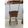 Image 4 : 1930s Wicker Style Duel Carriage 