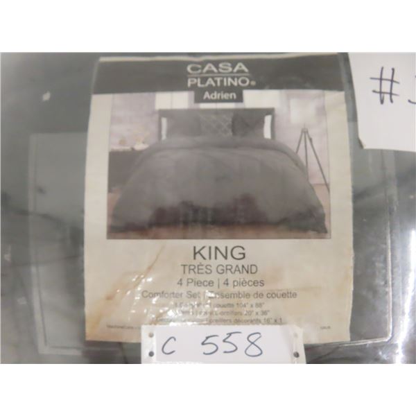 4-Pc Queen Size Bedding Set Pinch Pleat Down 
