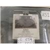 Image 1 : 4-Pc Queen Size Bedding Set Pinch Pleat Down 