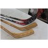 Image 2 : 4 Hockey Sticks Left Handed 2 with Autographs 