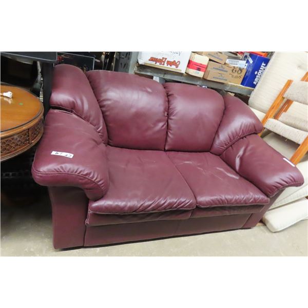Leather/Leather Style Love Seat