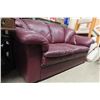 Image 4 : Leather/Leather Style Love Seat