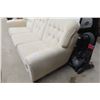 Image 3 : Couch 80" Wide