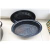 Image 4 : 3 Roasting Pans 