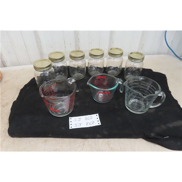 6 Sealer Jars + 3 Measuring Cups