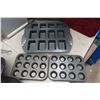 Image 3 : Bakingware, Cookie Sheets, Muffin Pans, Pots + Pans +