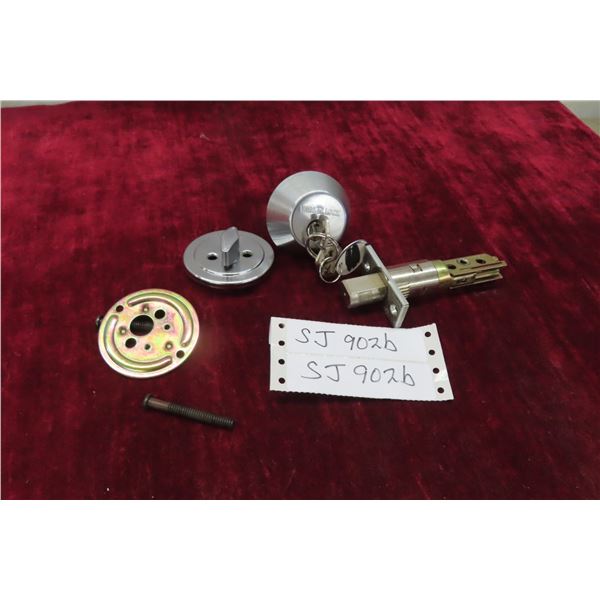 Deadbolt with 2 Keys Weiser Lock