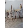 Image 2 : 5 Vintage Swivel Stools, 1 Chair Needs Upholstered