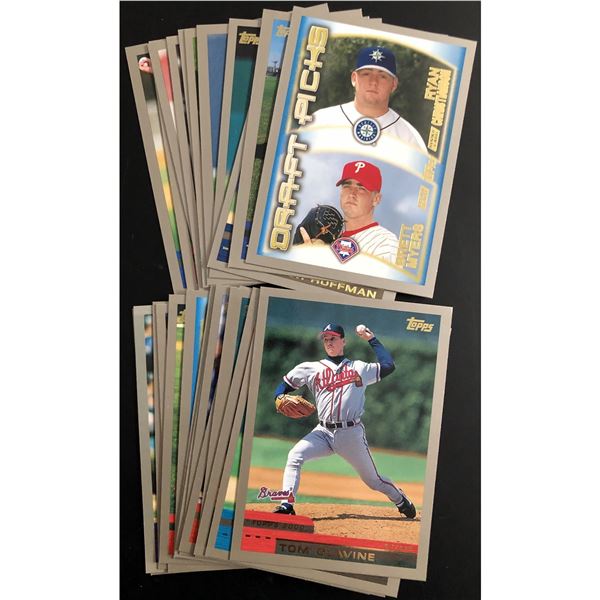 2000 TOPPS BASEBALL COLLECTION - 25 CARDS