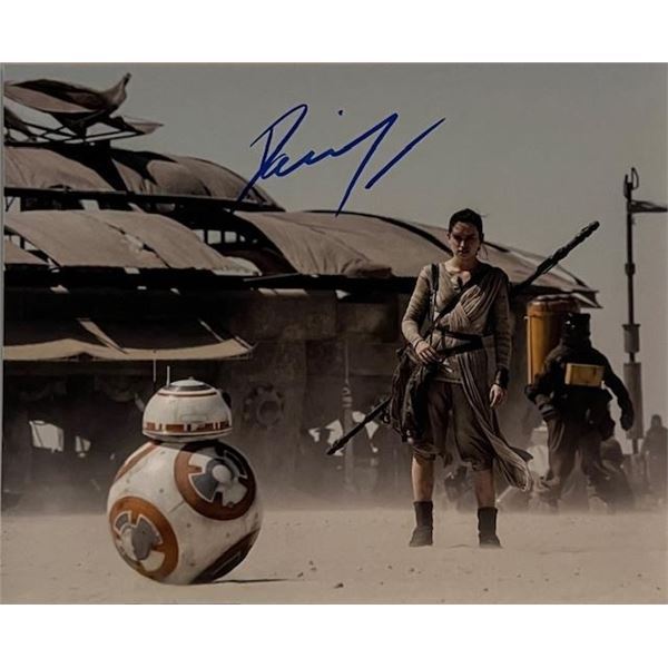 Star Wars Daisy Ridley Signed Photo