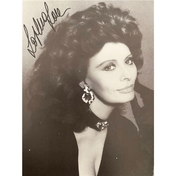 Sophia Loren signed photo