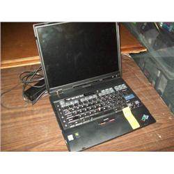 IBM THINK PAD LAP TOP