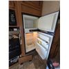 Image 26 : HOLIDAY TRAILER : 2009 Dutchman DENALI 28LBS-M5 : Fifth Wheel : 33ft
