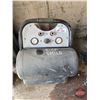 Image 2 : Portable Air Compressor : 110 Volt