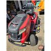 Image 8 : Troy-Bilt 46" Hydrostatic 46" Ride On Lawn Mower (20hp)