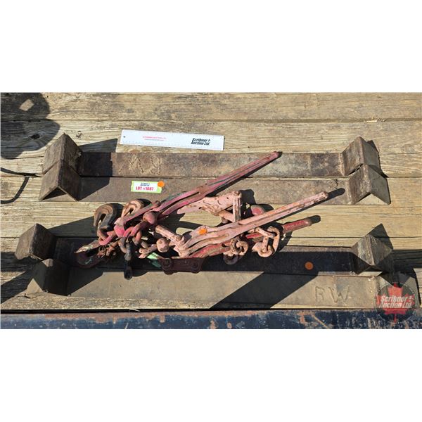 Boomers (4) & Coil Bunks (4)