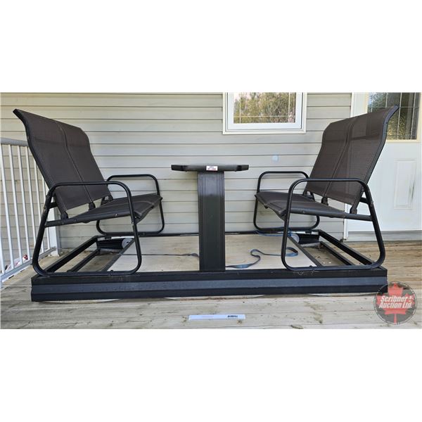 Gilder Rock (Table & Bench Seats)