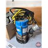 Image 2 : Tsurumi Sump Pump w/Rag Hose