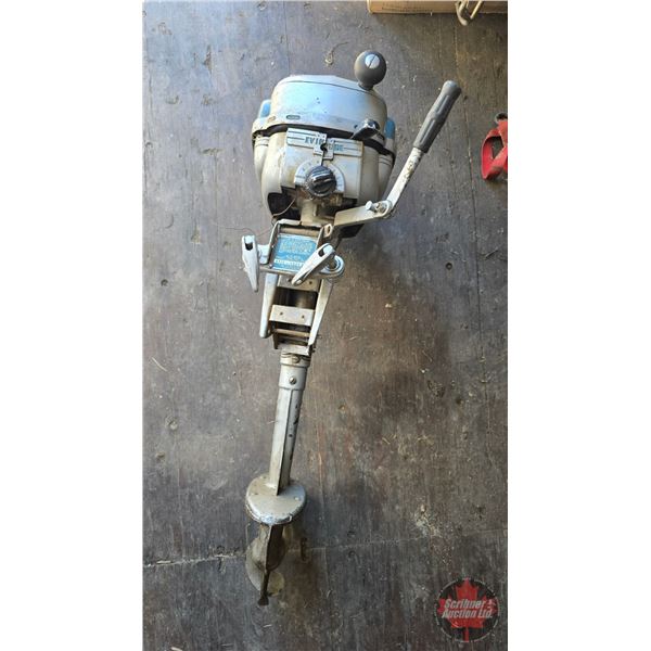 Evinrude Sportsman Outboard Engine w/Tiller Control & Built in Fuel Tank