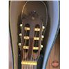 Image 4 : Suzuki Model SC240 Acoustic Guitar w/Carry Case