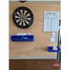 Image 1 : Dart Board w/Darts & Scoreboard
