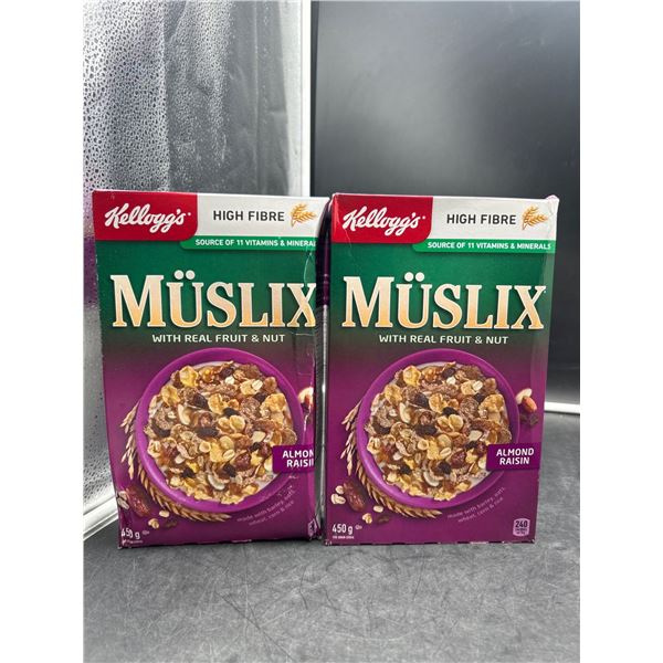 Kelloggâ€™s MÃ¼sli with Real Fruit and Nut Almond Raisin, 450g, High Fibre Lot of 