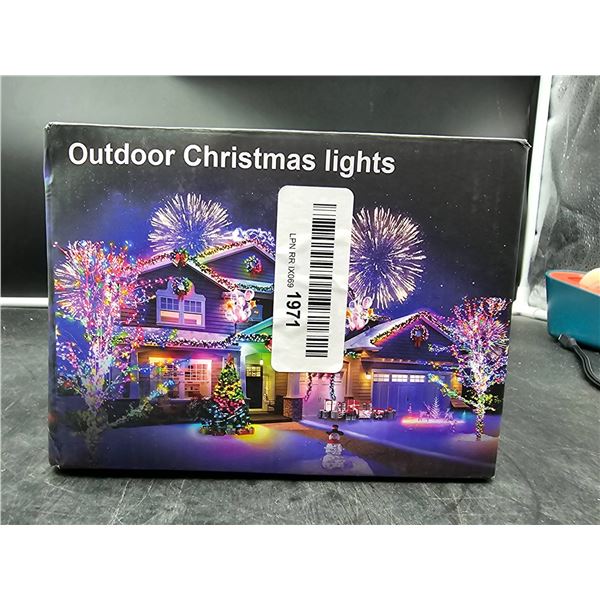 Outdoor Christmas Lights With Multi-Color Display and Energy Rating A