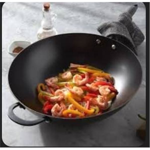35.6 cm (14 in.) Infuse Nitro Cast Iron Lite Wok