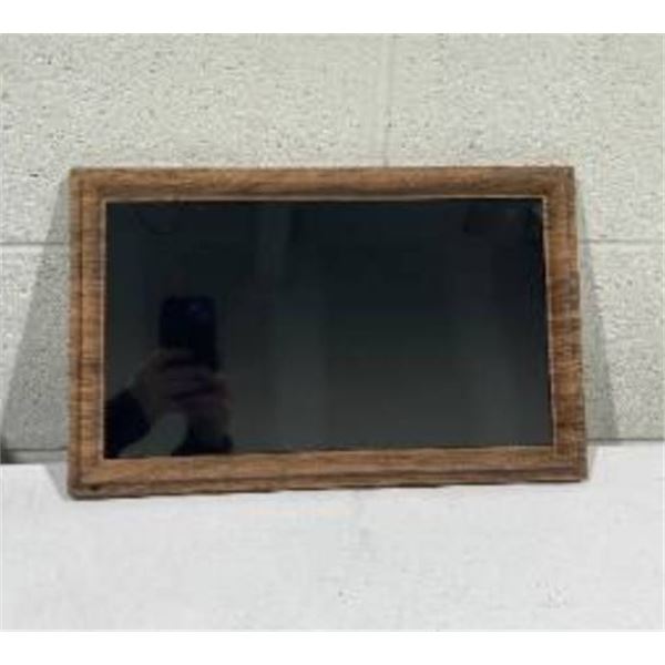 16-Inch Large Digital Touchscreen Photo Frame With Wi-Fi and Android 8.1