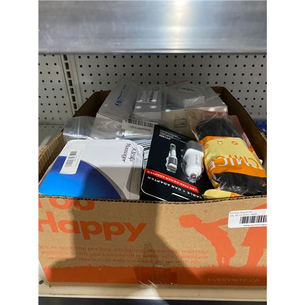 Automotive and Household Accessories with Mixed Items