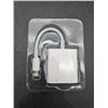 Image 3 : USB Camera Adapter with Charging Port for iPhone and iPad, White