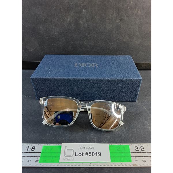 Christian Dior Sunglasses - Cannot Guarantee Authenticity