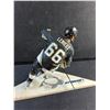 Image 4 : Mario Lemieux Collectors Figure - Damaged Hockey Stick