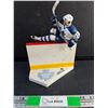 Image 1 : Toronto Maple Leafs Owen Nolan Collectors Hockey Figure