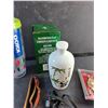 Image 3 : Igloo Cup, Babooleaf Green Liquor Bottle, Pet Collars, Lighted Push-button