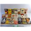 Image 1 : (23) Books - Lisa Gardner, A Treasury of Humor, Chinese Bandit