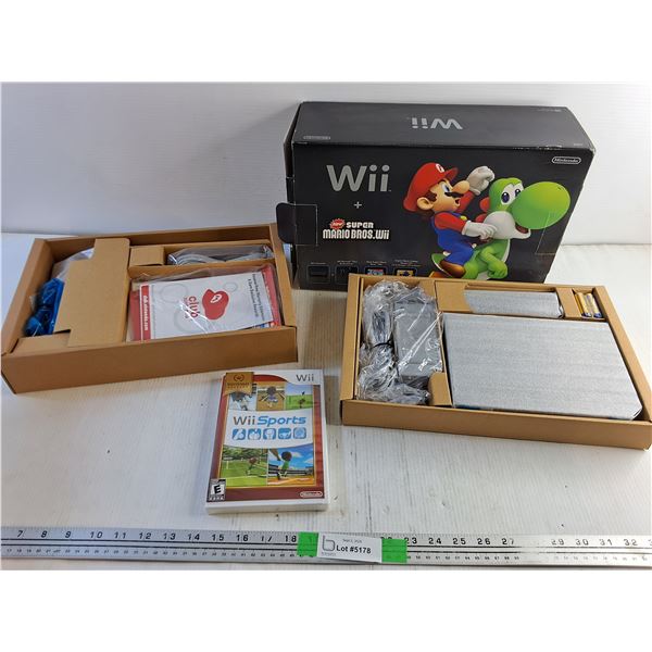 Wii + Super Nintendo Mario Bros Gaming Console, Wii Sports Game