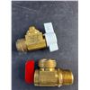 Image 2 : (2)  Plumbing Shut Off Valves