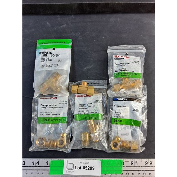 Various Plumbing Valves & Couplers - New