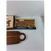 Image 2 : 22″ Wooden Cutting Board, (6) Decorative Cookies, 13″ Wooden Box