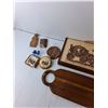 Image 3 : 22″ Wooden Cutting Board, (6) Decorative Cookies, 13″ Wooden Box