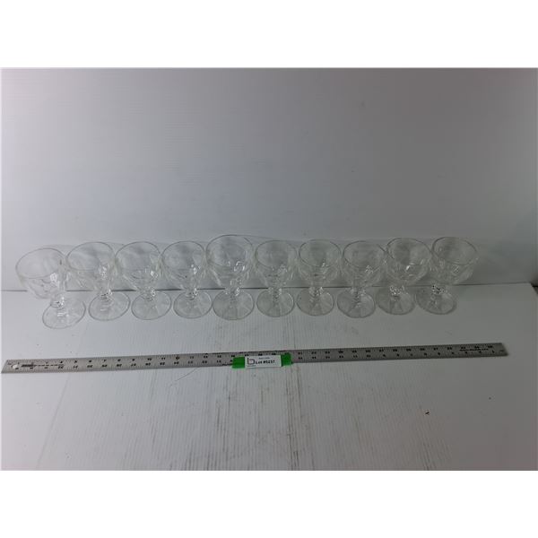(10) Liqueur Glasses