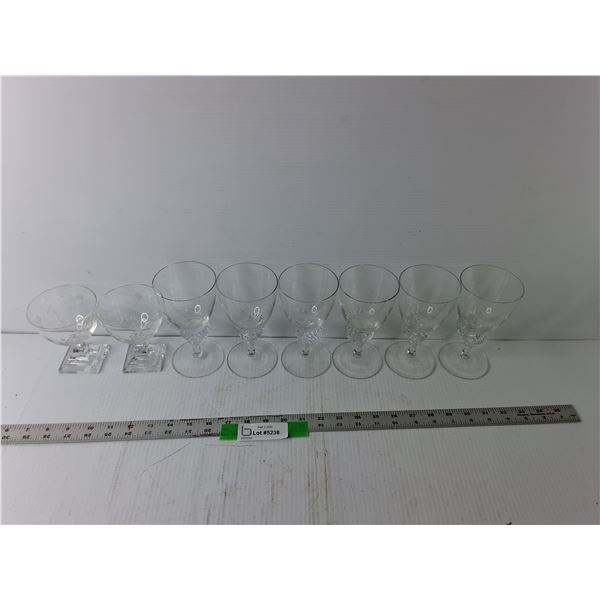 (6) 6″ Wine Galsses, (2) 4″ Wine Glasses