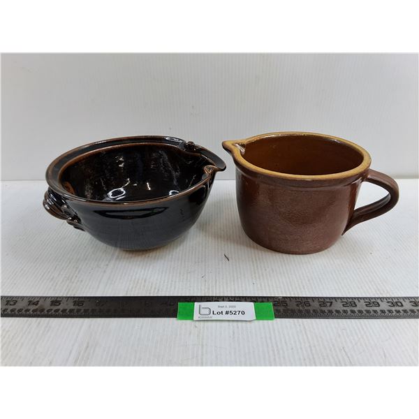 (2) 9″ Ceramic Pots