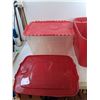 Image 2 : 23″ Red Plastic Tub With Lid, 20″ Clear Tub With Lid CANNOT SHIP