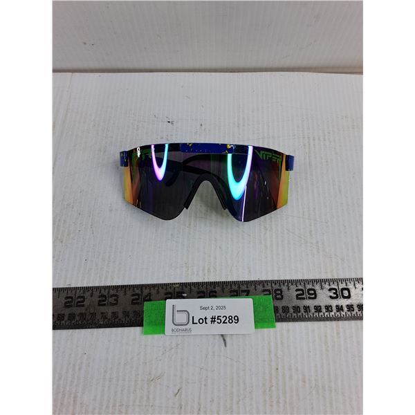 Pair of Blue Pit Vipers Cannot Authenticate