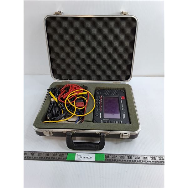 Digital Multimeter In Hard Case  Mac Tools - UNTESTED