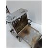 Image 3 : Vintage General Electric Toaster As-Is, Vintage Flat Iron