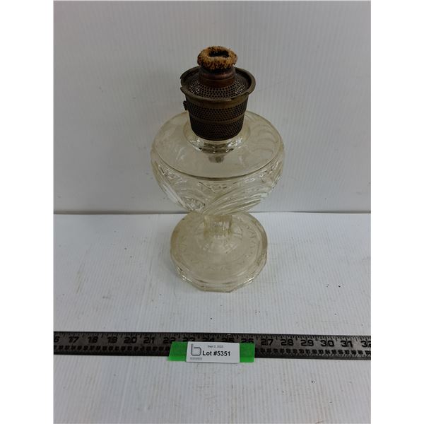Aladdin Model B Washington Drape Kerosene Lamp - 12″ High